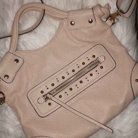 Jessica Simpson Handbags - Jessica Simpson Crossbody Bag